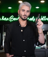 Book an Appointment with Eric Link at Beauté Bar