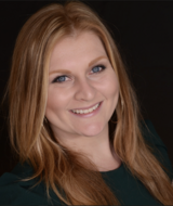 Book an Appointment with Danielle Erb at Oregon Location