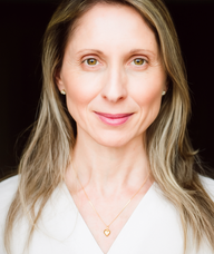 Book an Appointment with Vanessa Mergulhão for Acupuncture