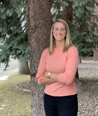 Book an Appointment with Stephanie Schwetz for Chiropractic